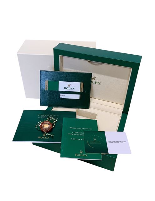 Rolex Submariner 116610 LN Image 4